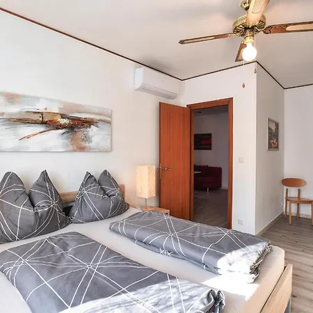 1 Bedroom Lovely In *