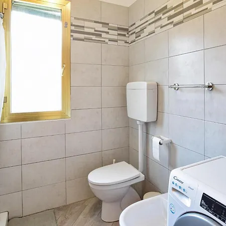 1 Bedroom Lovely In شقة