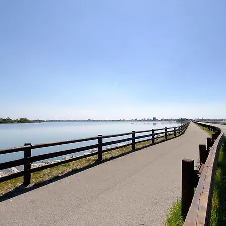 아파트 1 Bedroom Lovely In