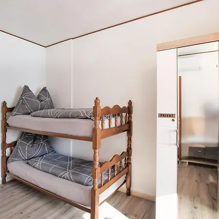 Appartement 1 Bedroom Lovely In *